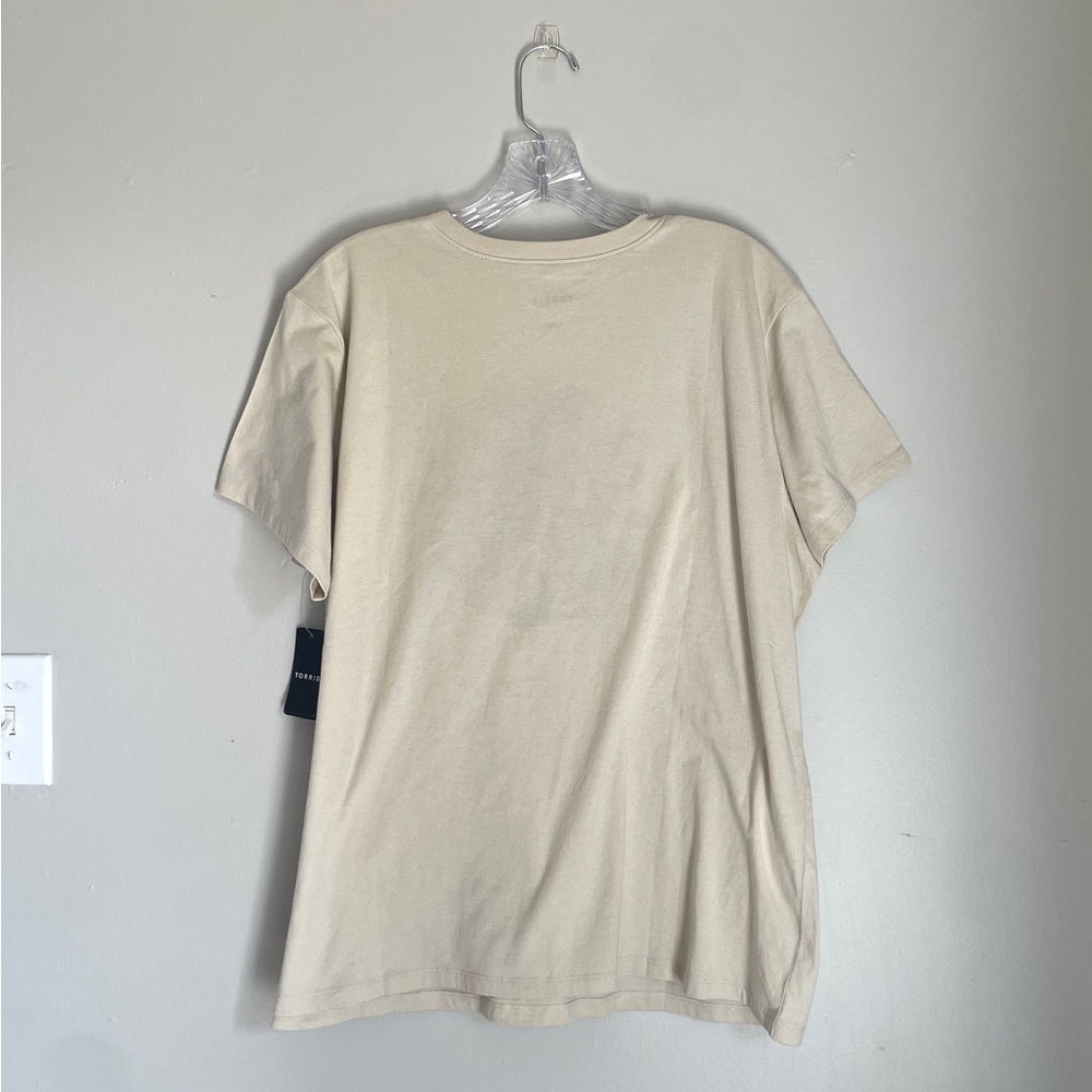 Torrid Floral Horseshoe Boyfriend Heritage Tee - Picture 2 of 6